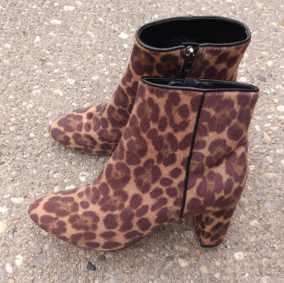 Nine West Brown & Tan Leopard Faux Fur Ankle Booties Women's Size 7.5 - Picture 1 of 14